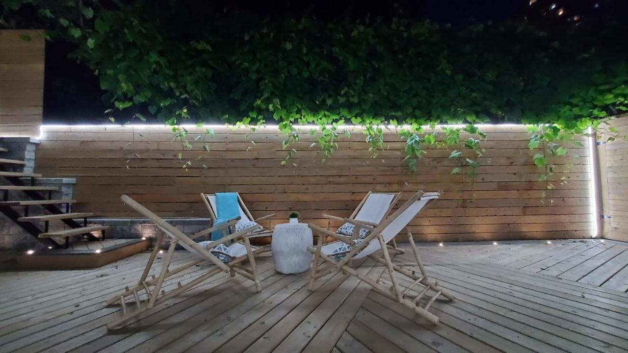 Renovated Guest Suite Near The Lake & High Park In Toronto! エクステリア 写真